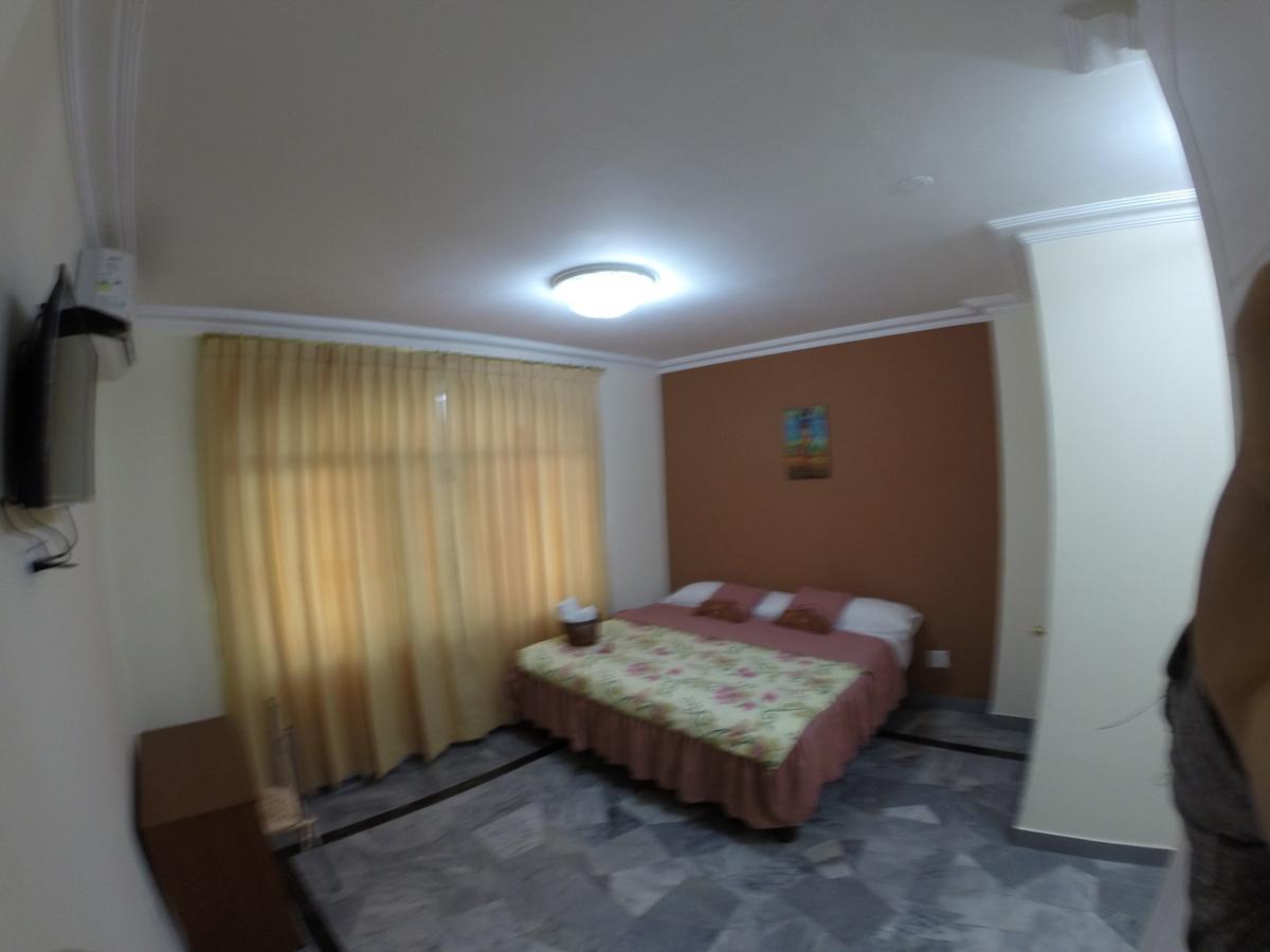 גוויאקיל Hotel Casa Del Rio Guayas חדר תמונה